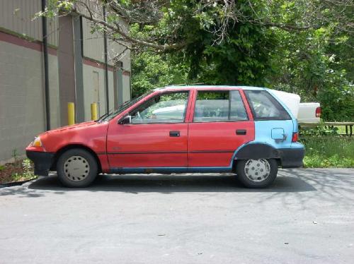 Details: the metro experience (retired) - 1994 geo metro 4 dr HB Fuel 