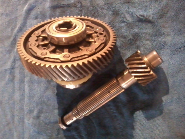 The 3.250:1 final drive gear and shaft from a 5th Gen Civic VX. Purpose to reduce RPMs by as much as 20%.
