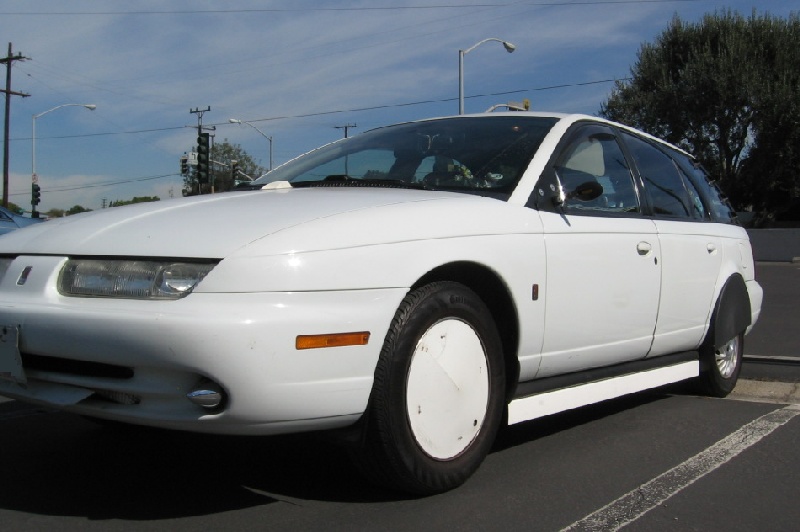 Saturn Plastic Rocker Panel angle view