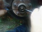 Remove wheel bearing, careful not to drop it.