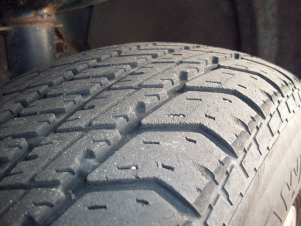 van tire left front