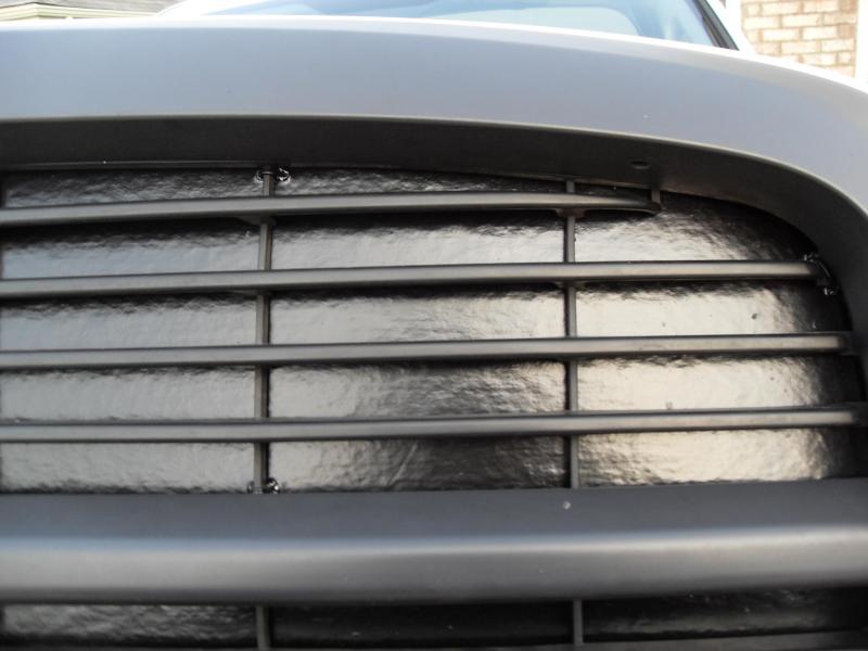 Close-up of upper grille block from the outside