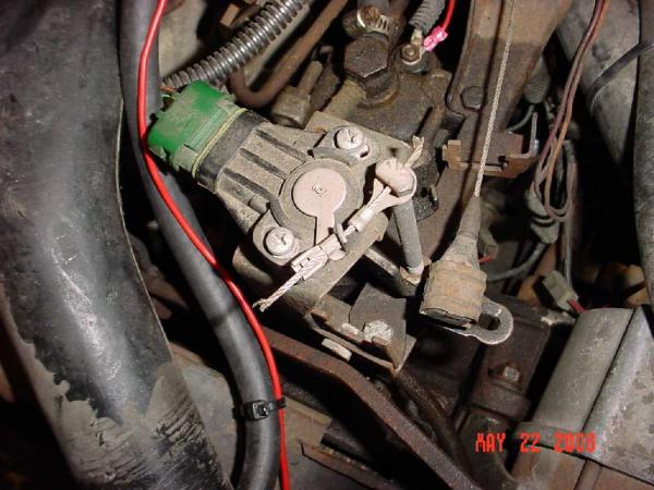 throttle position sensor mounted on mechanical injection pump