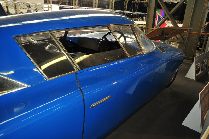 Brown Bugatti type 57