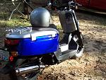 10/30/09  Lowered exhaust, and new Yamaha Blue covers give a custom look!