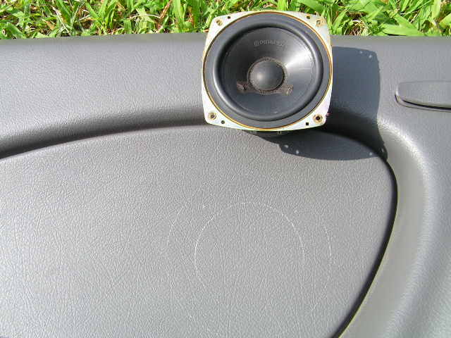 Pioneer TS P461 Speaker and It's Intended Location