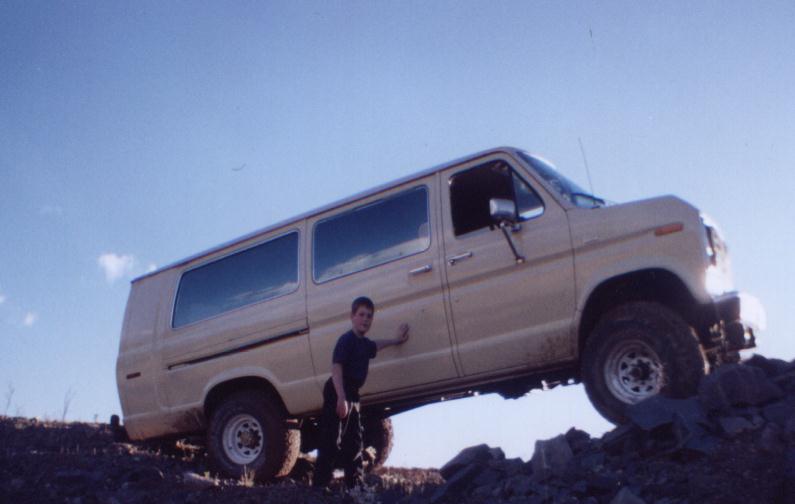 1986 6.9L diesel 4x4 E350 van