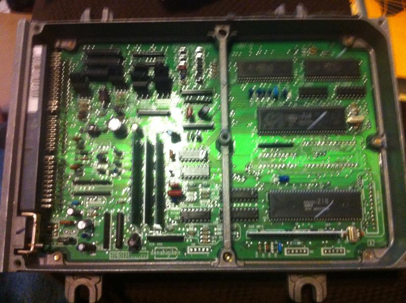 Uk Ecu inside